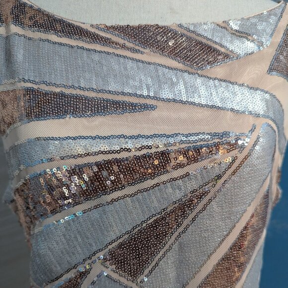 Vince Camuto Beige and Gold Sequin Midi Dress - Picture 5 of 11